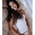 WOMEN'S ICONIC THIN COTTON STRAPPY TOP. WOMEN'S ICONIC THIN COTTON STRAPPY TOP.